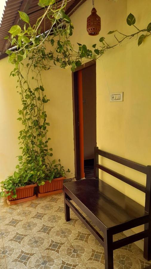 Villa Umar Homestay Pondichéry Extérieur photo